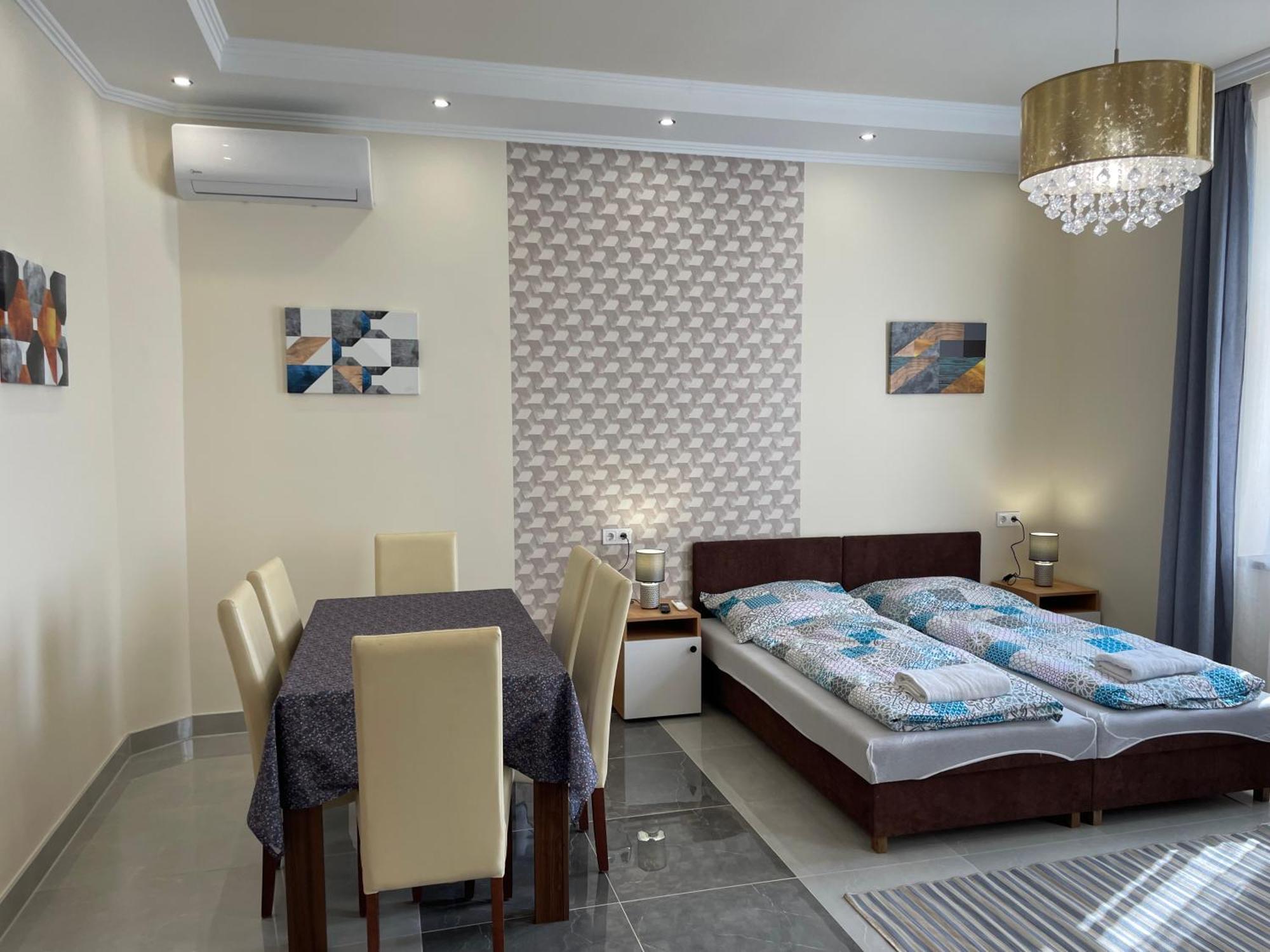 Kovacs Apartmanhaz Kiskunhalas Zimmer foto